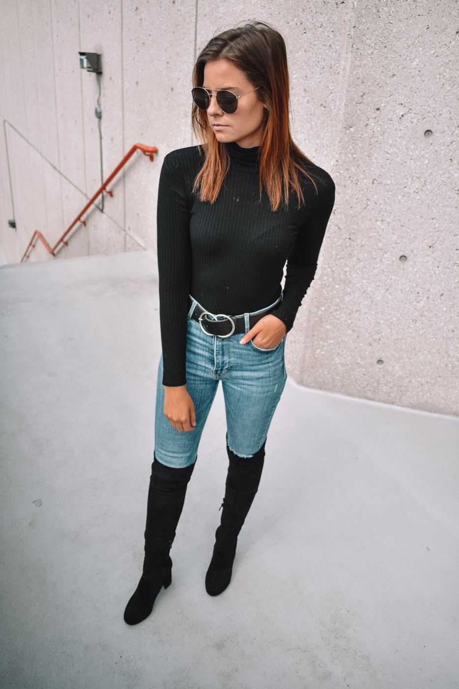 when to start wearing knee high boots